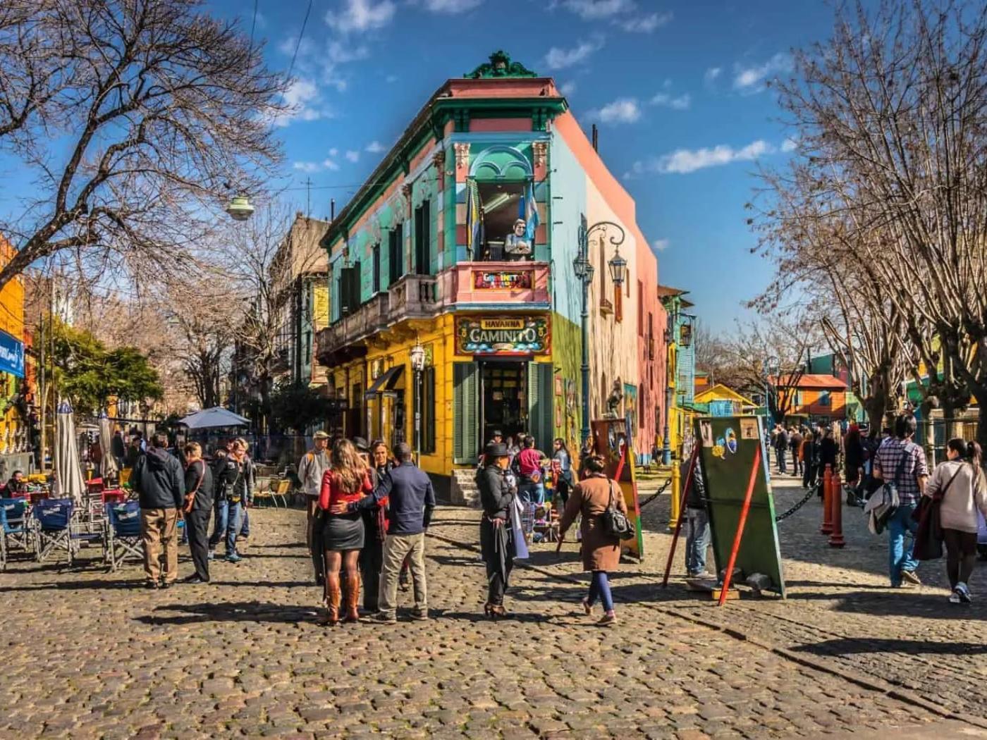San Telmo Piso Uso Familiar Cincuenta Mil Pesos La Noche * Ciudad Autónoma de Buenos Aires